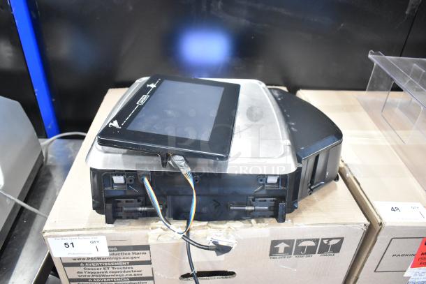 2016 Hobart HTi-7LH Metal Commercial Scale, screen broken, tested, 120/208-240V, 1 Phase, does not power on.