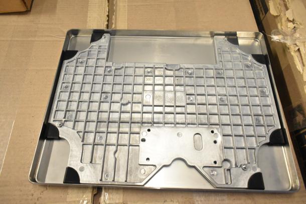 Mettler Toledo FreshWay Scale base, metal construction, grid design, 100-240 Volts, 1 Phase, new condition.