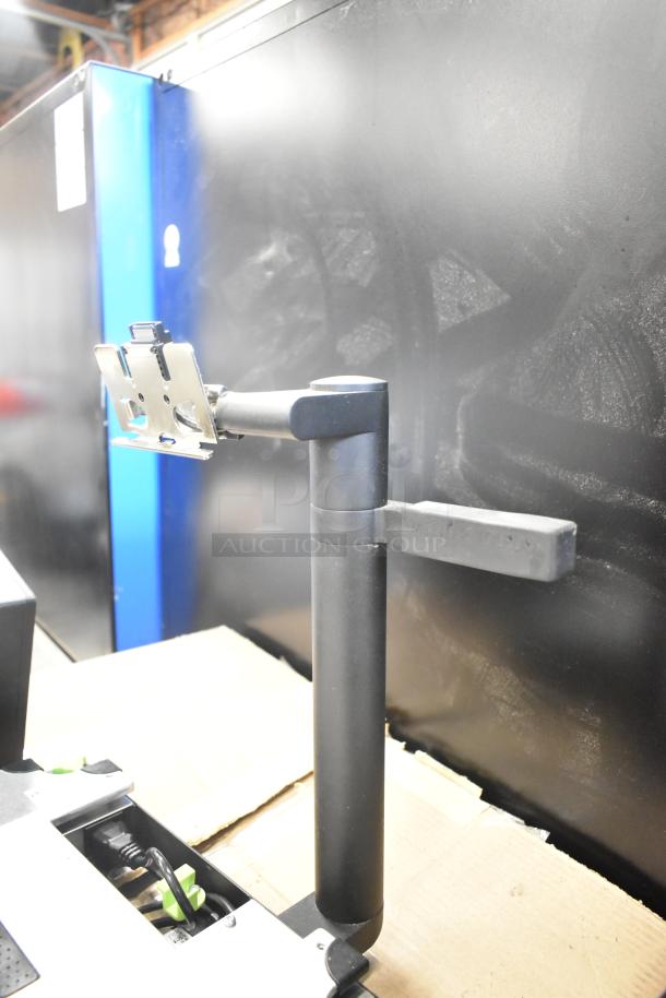 Mettler Toledo FreshWay Scale Set Up, 100-240V, 1 Phase, shown with attaching brackets, in used condition.