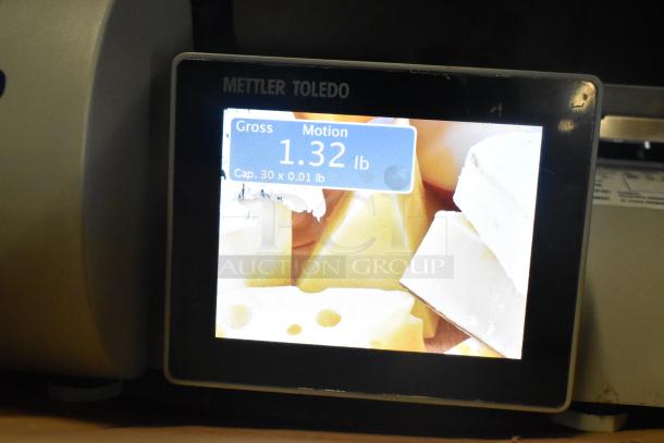 Mettler Toledo AM-5545 commercial countertop scale display showing weight. Tested, working. 100-240V, 1 phase.