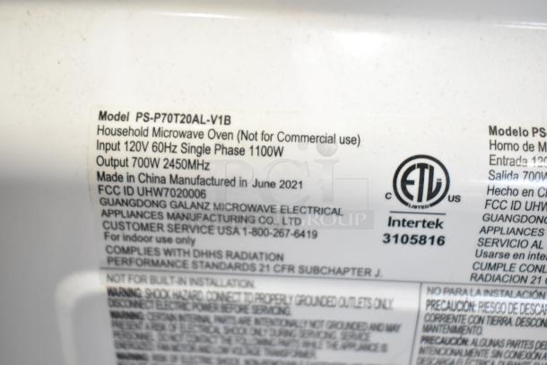 Proctor Silex PS-P70T20AL-V1B microwave label, 120V, single phase, 700W output, made in China, manufactured June 2021.