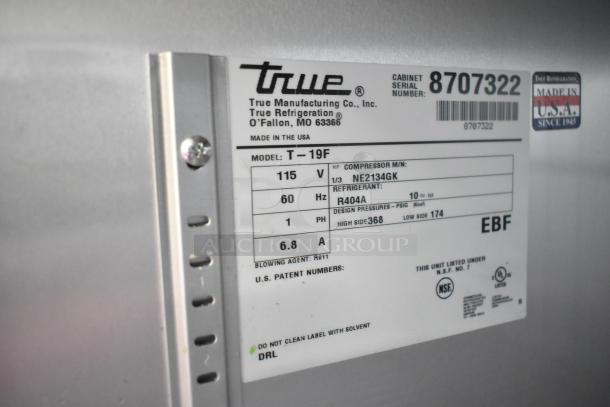 True T-19F Commercial Freezer label showing model, voltage (115V), phase (1), refrigerant (R404A), and serial number.
