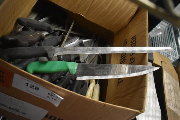 A box of 30 sharpened stainless steel knives, including a fillet and chef knife. Various handle colors, good condition.