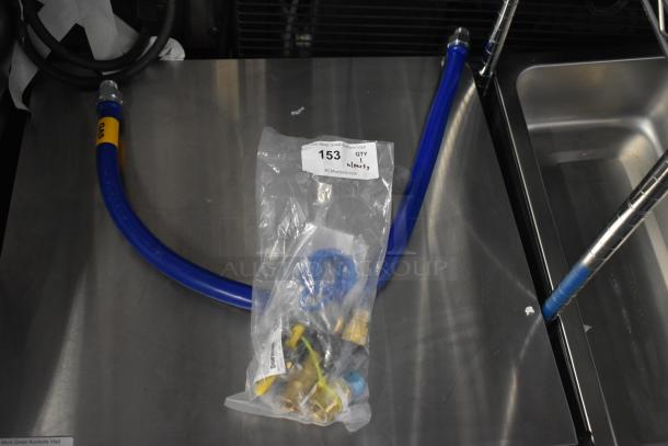 Brand new Dormont 1675KIT48 gas connector kit. Features 48" length, SnapFast quick disconnect, two elbows, restraining cable.