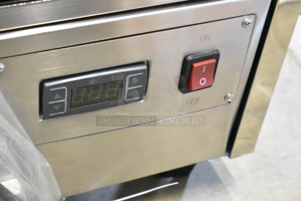 ServIt 423HDM26SA 26" heated display case control panel, shows temperature settings and power switch.