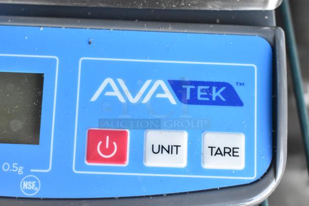AvaTek 334PC20 compact digital scale, 20 lb. capacity, scratch and dent. Features power, unit, and tare buttons. NSF certified.