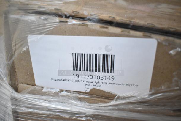 Cardboard box with visible barcode label stating "Niagara 3100N 27" Aqua High-Frequency Burnishing Floor Pad - 5/Case".
