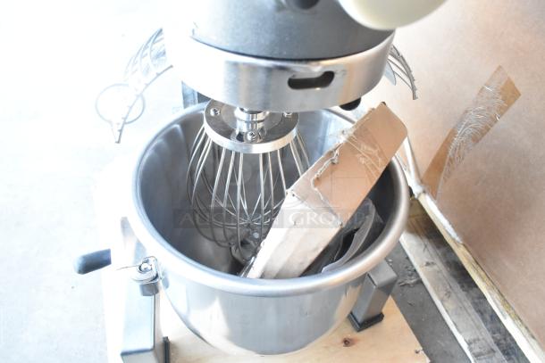 Brand new Avantco MX10H 10 Quart Planetary Mixer with bowl, whisk, dough hook, paddle; slight scratches. 120V, 1 phase.