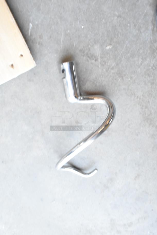 Avantco MX10H dough hook attachment for 10-quart mixer, stainless steel, part of commercial mixer set, in brand new condition.