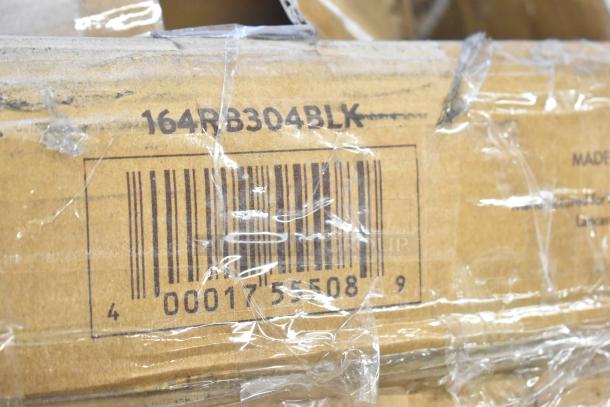 Cardboard box with barcode 00017 55508 9, item code 164RB304BLK. Packaging shows signs of handling wear.