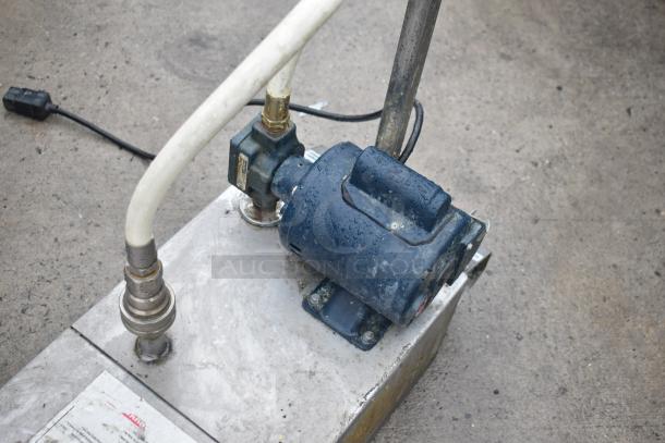 Frontline 401 Commercial Oil Caddy on casters, 115 Volts, 1 Phase. Visible wear, includes hoses and pump assembly.