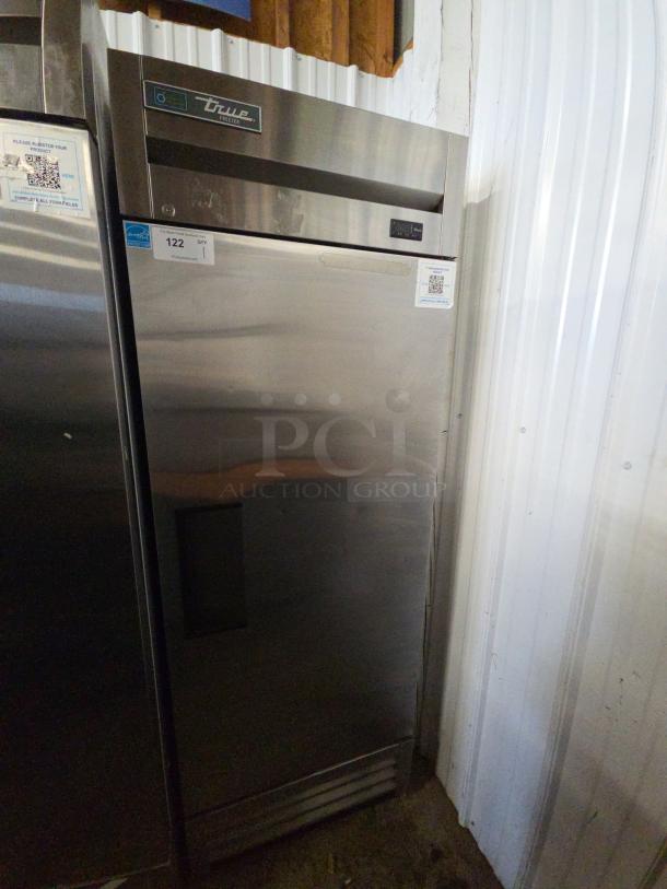 2021 True T-19F-HC commercial reach-in freezer, single door, 115V, 1 phase, tested and working. Stainless steel exterior.