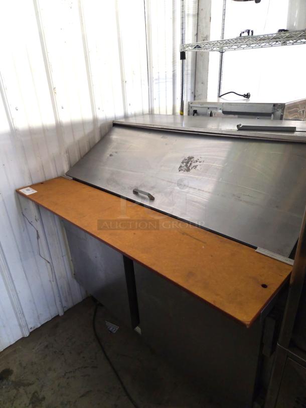Beverage Air commercial sandwich salad prep table, mega top, on casters; tested, working, 115 volts, 1 phase.