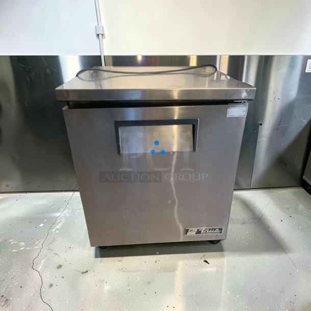 Immaculate True TUC-27-LP undercounter refrigerator, stainless steel, 115V, fully tested and working. Made in USA.