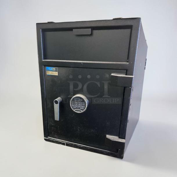 Bluedot Safes Commercial Depository Safe with Digital SecuRam ProLogic Lock. Heavy-duty, exceptional condition, model SAFE-M-DROP-0679.