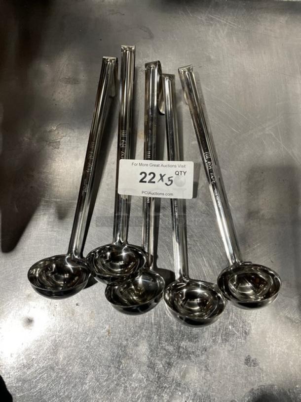 Winco stainless steel ladles, model LDI-3, 3oz, set of 5. Durable commercial-quality, pristine condition.