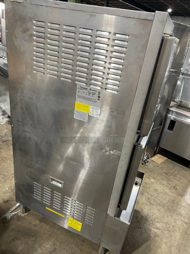Cleveland Range 24CEA10 dual convection steamer cabinet, stainless steel, electric, 440V 3-phase, on legs, SN: 1110230000664.