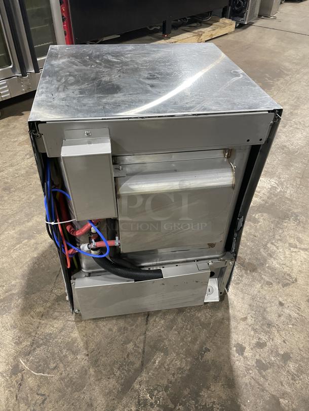 Hobart Advansys LXe Series undercounter dishwasher, stainless steel, electric, high-temp, Energy Star, model LXER.