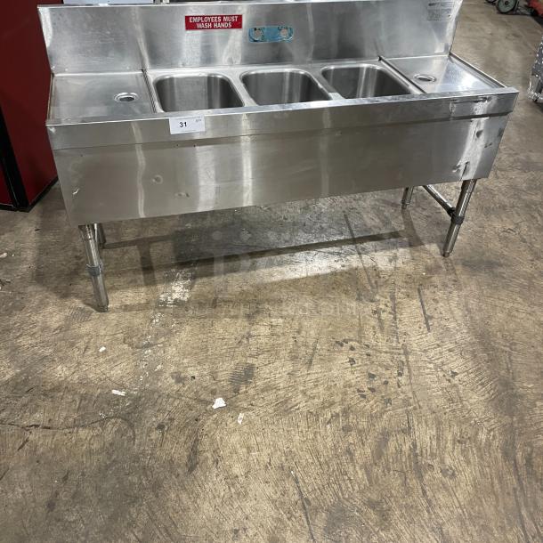Eagle Group Spec-Bar 2000 Series 60" stainless steel 3-compartment sink with side drain boards, backsplash, on legs. Model: B53LR19.