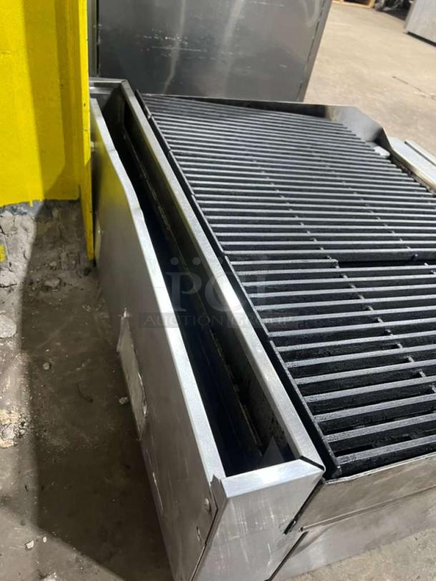 Southbend 36-inch radiant char broiler grill, commercial-grade, with side splash guards, stainless steel, used condition.