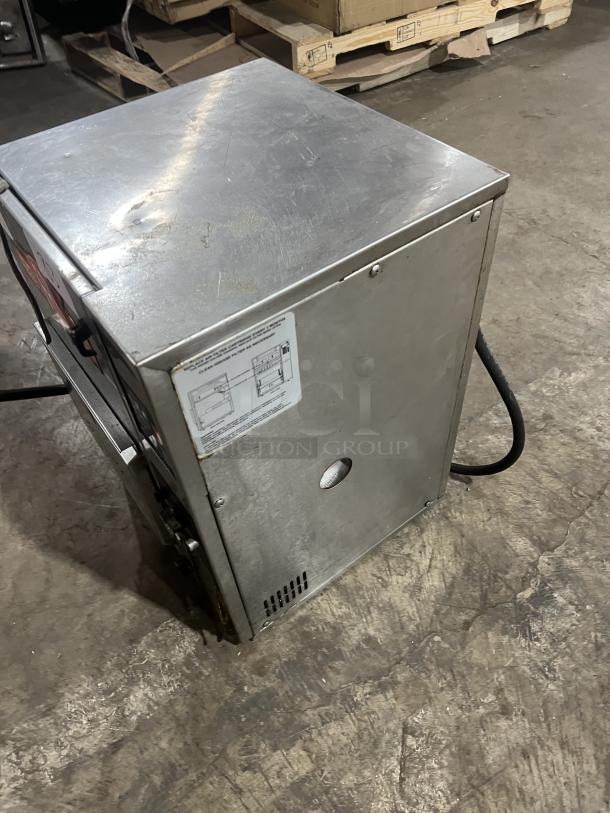 Perfect Fry PFC5708 Commercial Stainless Steel Electric Countertop Fryer, 208V, 1 Phase, SN: 71228, with visible labels.