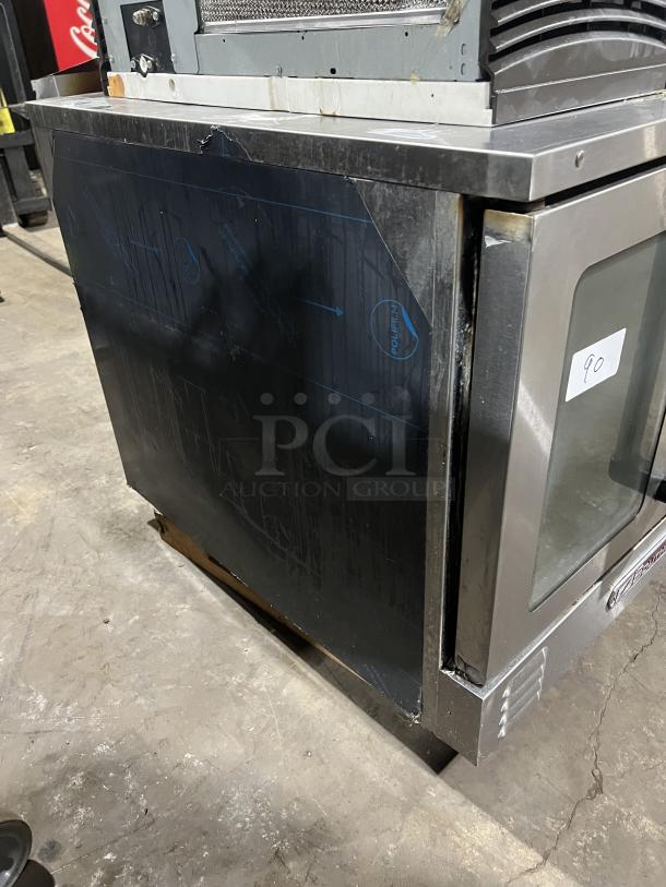 Southbend Platinum Series commercial stainless steel single stack convection oven, gas powered, in good condition. Model shown with protective film intact.