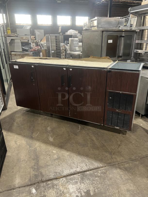 Perlick C5064ESCUL 3-Door Bar Back Cooler with wired rack, stainless steel, model SN: 427736, 115V 1 Phase, commercial use.
