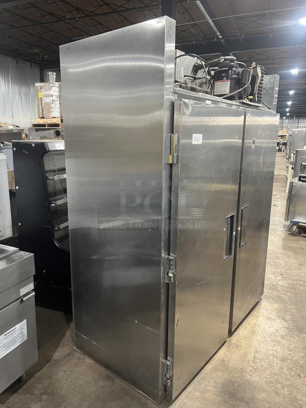 True Commercial Stainless Steel 2-Door Refrigerator, Model TR2RRI2S. Good condition. 115V, 1 Phase, serial number 1-3475571.