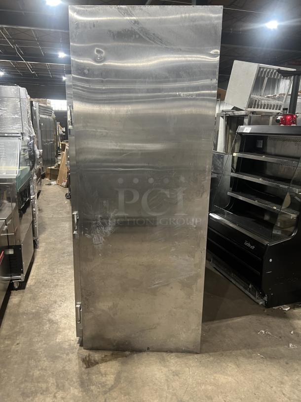 True TR2RRI-2S stainless steel 2-door commercial refrigerator. Minor surface marks, solid construction, 115V, 1 phase.