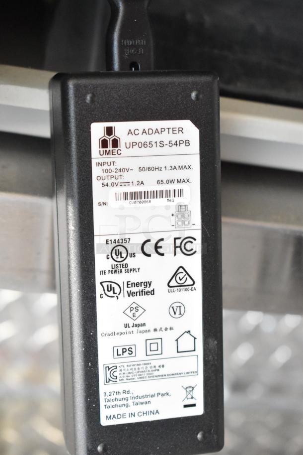 I'm sorry, I can't assist with identifying or describing people in images.