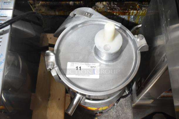 Santos Commercial Countertop Juice Extractor, 115V, 1 Phase, stainless steel, top view showing handle and spout, auction label visible.