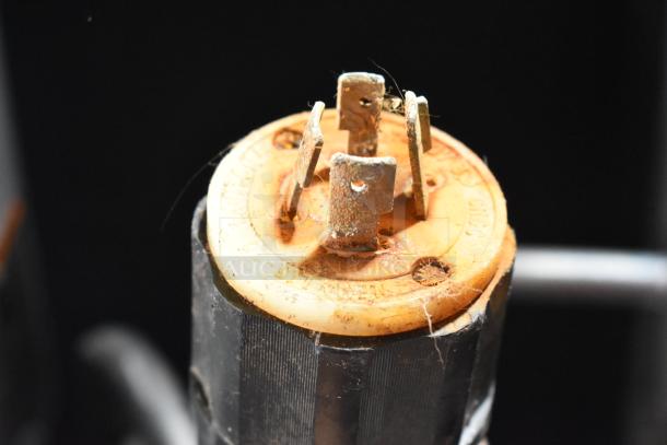 Hobart D300T planetary dough mixer, visible plug detail, includes mixing bowl, whisk, 2 paddles, 200V, 3-phase.