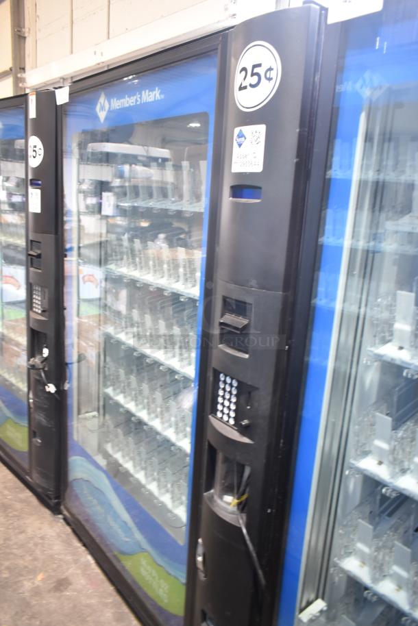 Crane 5800-4 metal vending machine, bill acceptor, 115V, 1 phase, holds bottled drinks, 25¢ price label, commercial use.