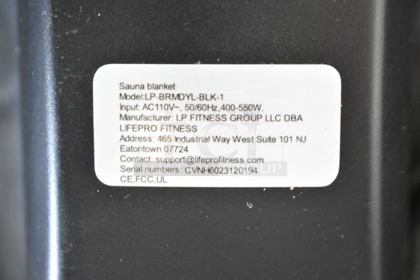 LifePro LP-BRMDYL-BLK-1 sauna blanket label, model info, 110V 1 phase, LifePro Fitness manufacturer details visible.
