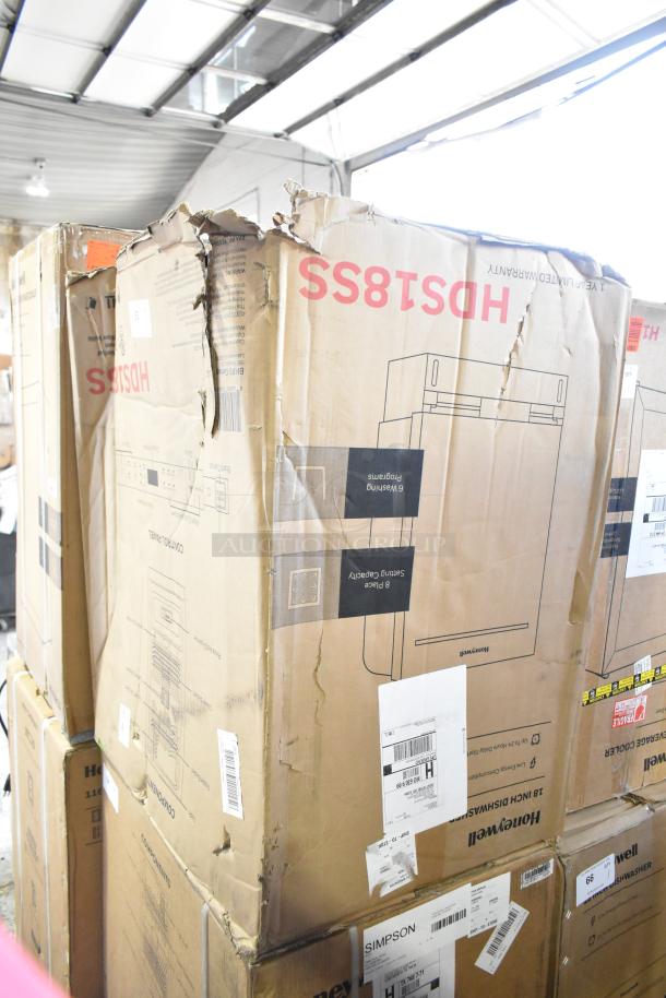 BRAND NEW Honeywell HDS18SS dishwasher in packaging, visible box damage. Features 8 place settings, 6 wash programs. Stainless steel tub.