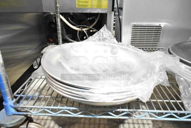 Avantco seafood trays, models 176SFD16TRY and 176SFD20TRY, brand new scratch and dent, 15.75" and 19.75".