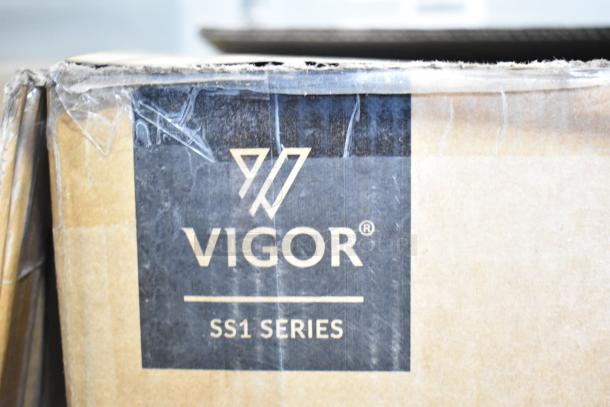 Vigor SS1 Series stock pot box, slightly worn. Includes 32 Qt. and 20 Qt. stainless steel pots, new scratch and dent condition.