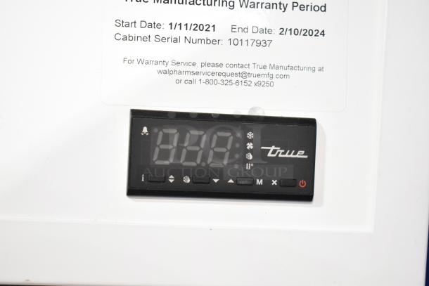 2021 True TSCI-600R-G-PH cooler display panel with digital controls, and warranty info. Serial No: 10117937.