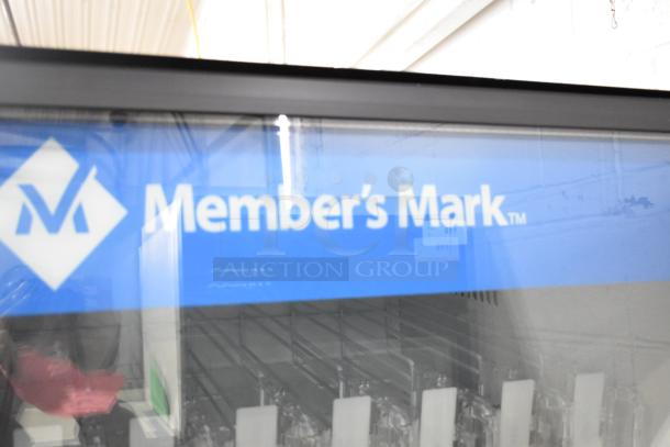 Crane 5800-4 commercial drink vending machine with bill acceptor, featuring a "Member's Mark" label. 115 Volts, 1 Phase.