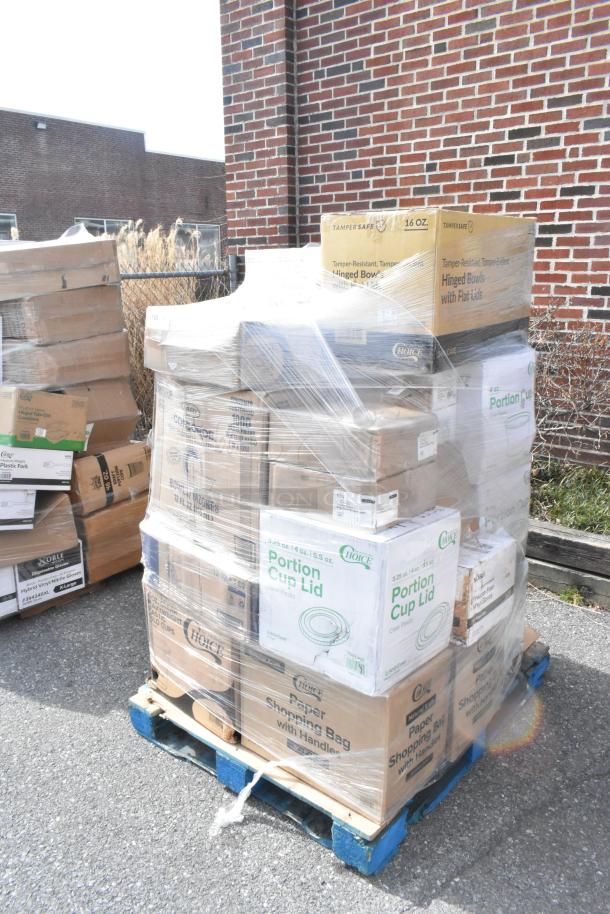 Pallet of brand-new items including shopping bags, cold cups, gloves, and portion cups, labeled as scratch and dent.