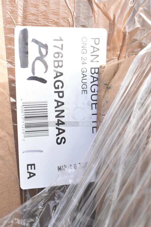 Label on packaging showing "PAN BAGUETTE, 176BAGPAN4AS, ONG 24 GAUGE," with a barcode and "PCI" marking.
