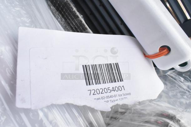 28 brand new scratch and dent items, including ice scoop and pallet jack handle. Barcode: 7202054001.