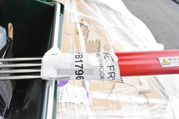 28 new scratch and dent items, including ice scoop, pallet jack handle, and ice bin lid. Label: "KEG FRY FRONT HOOK".