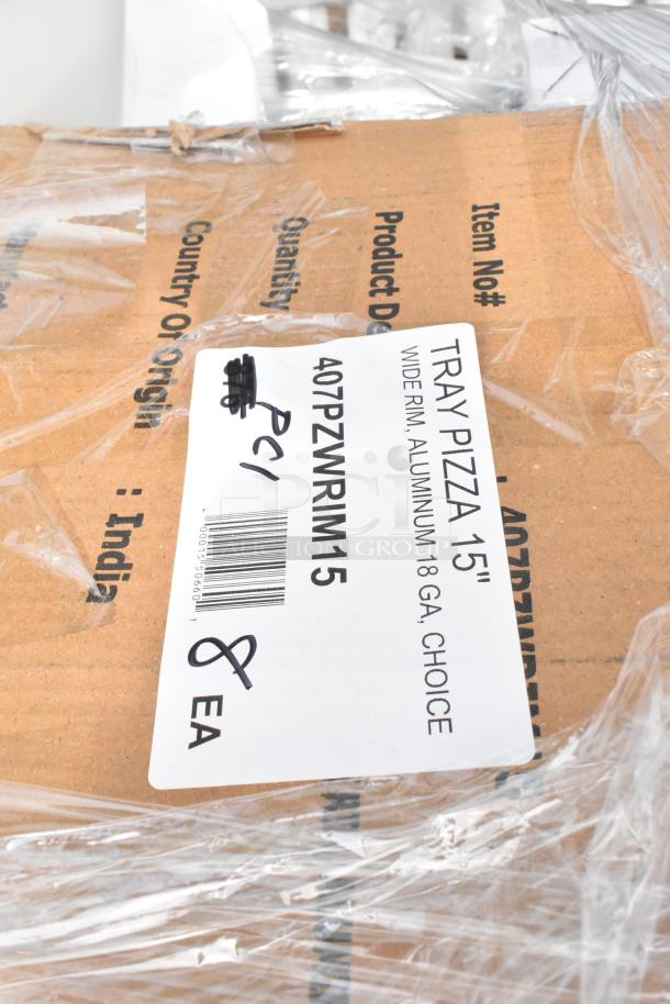 26 brand new scratch and dent items with visible packaging label: "Tray Pizza 15", wide rim, aluminum, 18 GA, made in India.