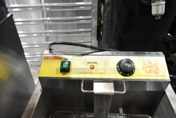 Carnival King DFC1800 25 lb. funnel cake/donut fryer, control panel with on/off switch and heating indicator, 120 volts.