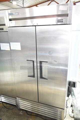 2020 True T-35-HC commercial 2 door reach-in cooler, stainless steel, 115 volts, 1 phase, in good condition.