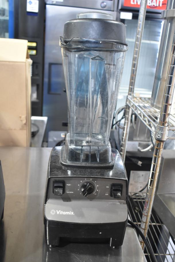 2 Vita-Mix VM0102/VM0103 blenders, no lids, 120V, 1 phase. Tested, does not power on. Auction for 2 units.