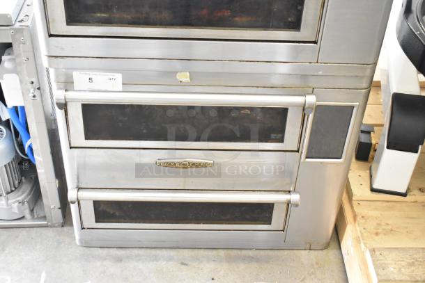 2023 Turbochef HHD double batch ventless oven, electric, stainless steel, 208/240 volts, 3 phase, commercial use.