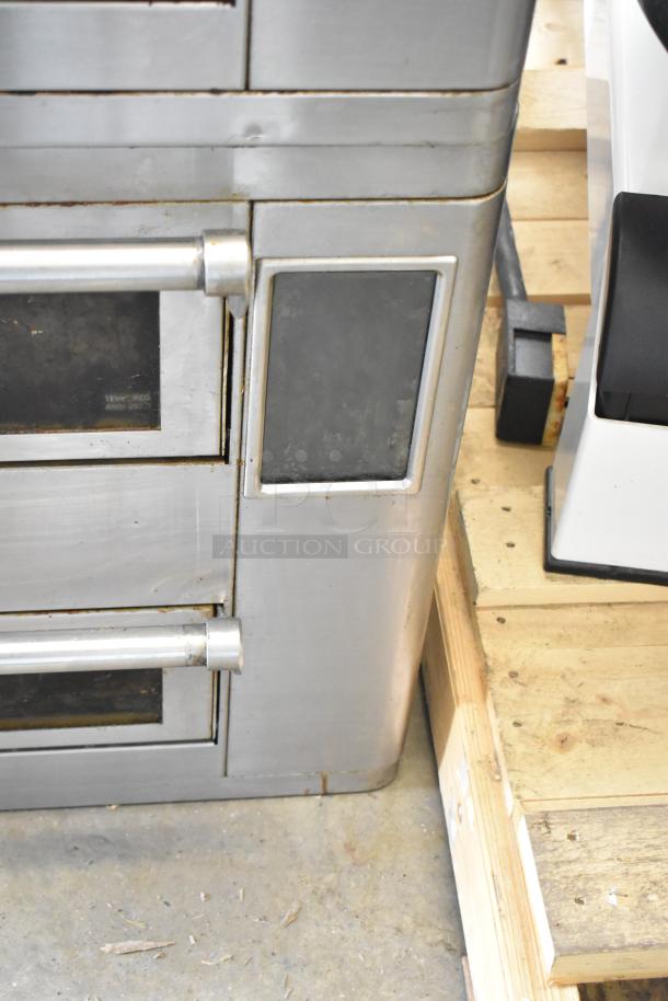2023 Turbochef HHD Commercial Double Batch Electric Ventless Oven, stainless steel, 208/240V, 3 Phase, used condition.