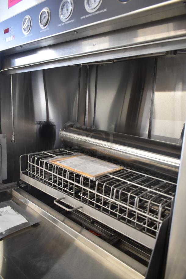 Douglas SD-20-ELEL stainless steel commercial pot/pan washer. Floor style, 480V, 3-phase, visible controls, excellent condition.